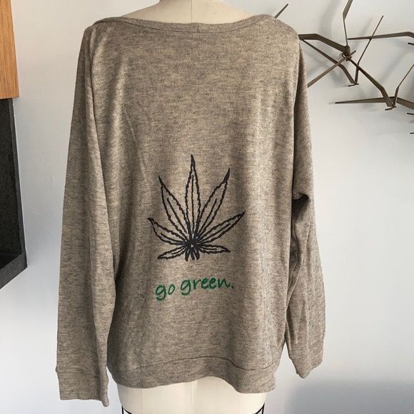 ❤️🪴Cashmere “go green” sweatshirt Karen Zambos - Picture 3 of 5